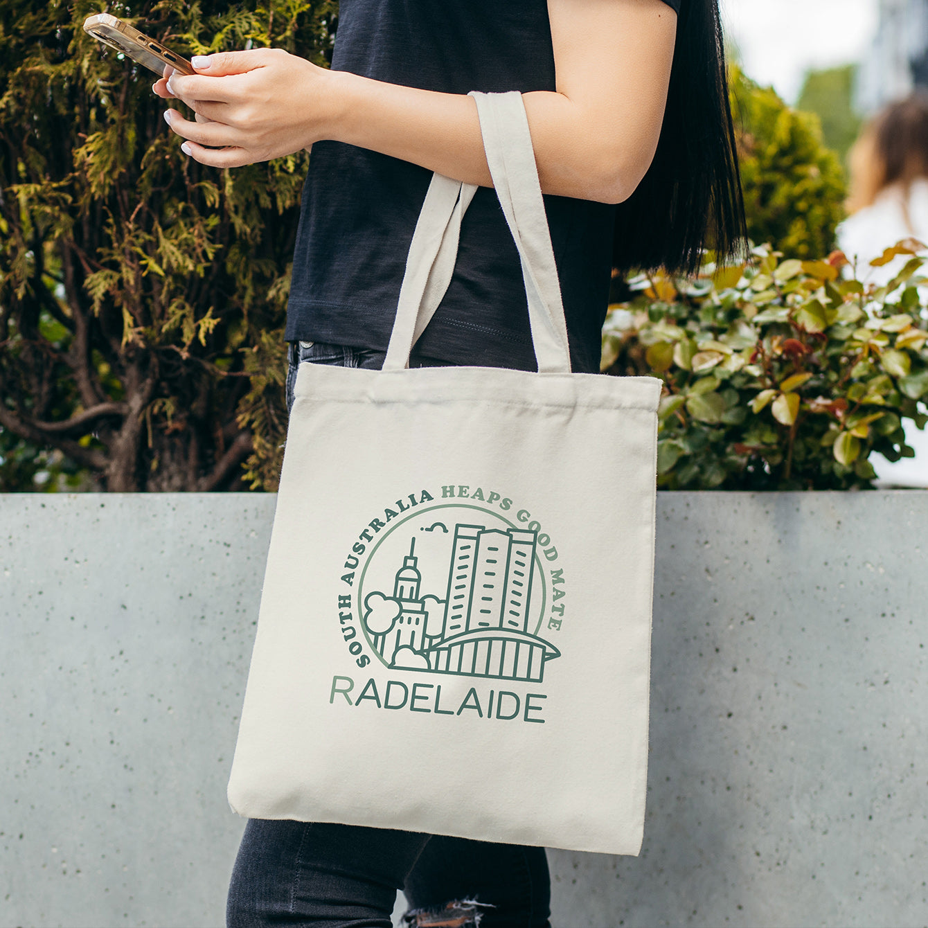 Adelaide - Classic Tote